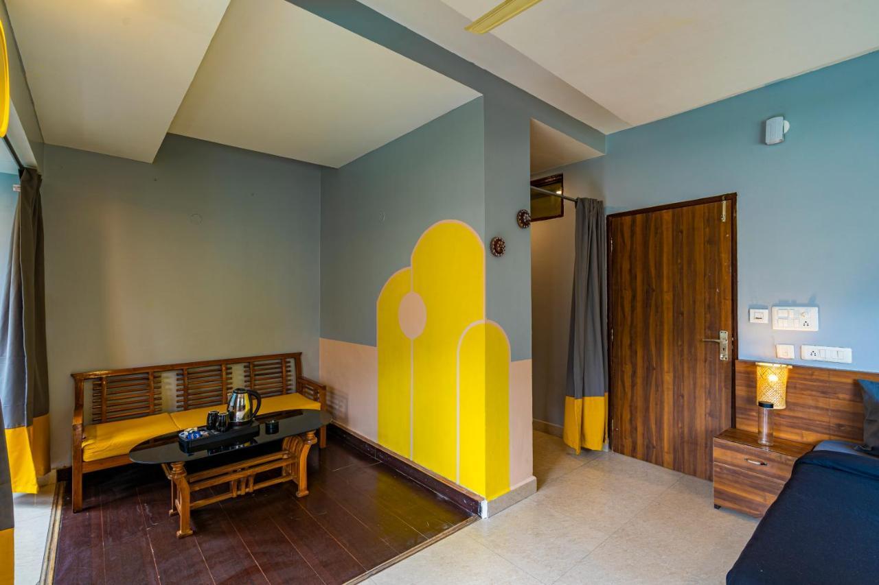 The Hosteller Mcleodganj, Mall Road McLeod Ganj Exteriör bild