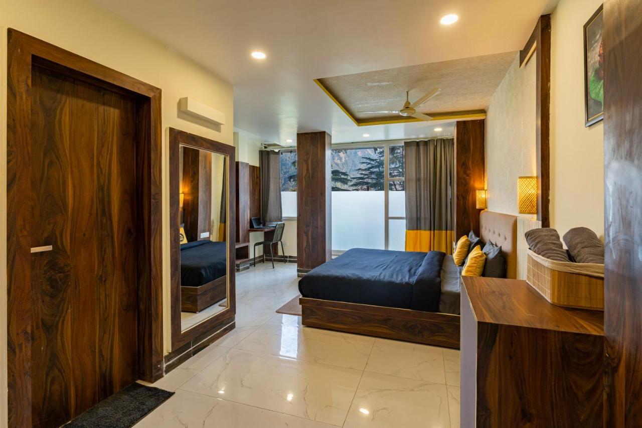 The Hosteller Mcleodganj, Mall Road McLeod Ganj Exteriör bild